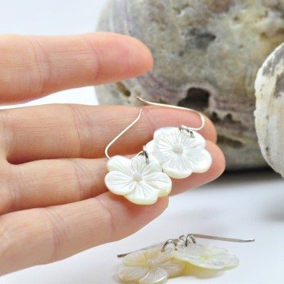 Brincos Madrepérola Prata Brincos Madrepérola Prata