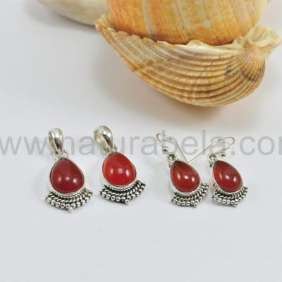 Brincos lágrima em Prata com Cornalina Brincos lágrima em Prata com Cornalina