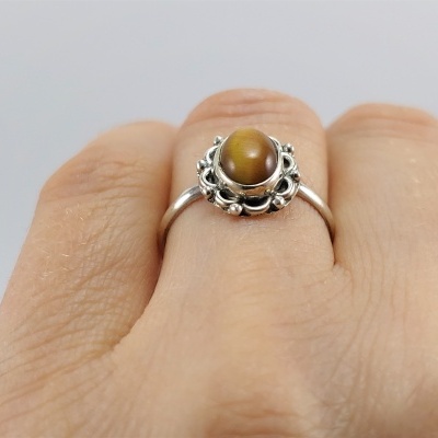 Anel em Prata com Olho de Tigre Anel em Prata com Olho de Tigre