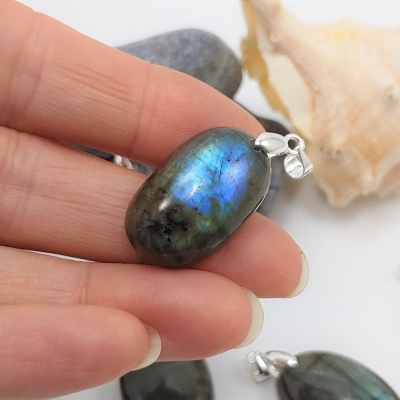 Pendente Labradorite em Prata Pendente Labradorite em Prata