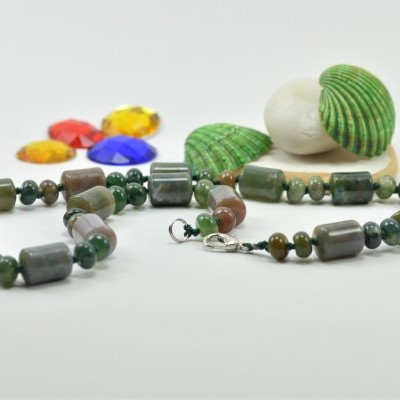 Colar de Ágata Verde Colar de Ágata Verde