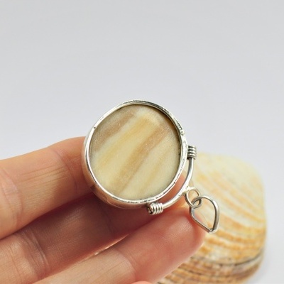 Pendente em prata arco de Ágata Rendada Pendente em prata arco de Ágata Rendada