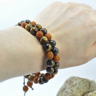 RudraBela Pulseira Rudraksha com Olho de Tigre RudraBela Pulseira Rudraksha com Olho de Tigre