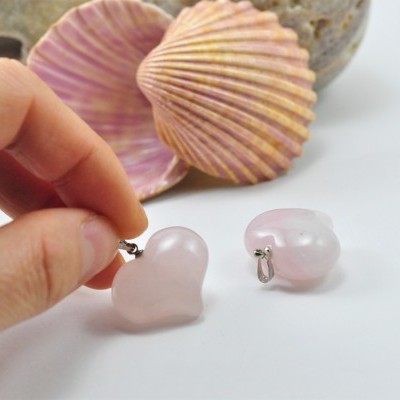 Pendente coração de quartzo rosa