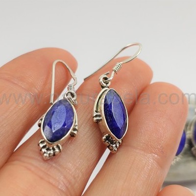 Brincos em Prata com Safira facetada Brincos em Prata com Safira facetada