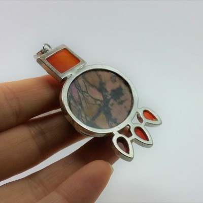 Pendente com pedras naturais estilo "Egipto" Pendente com pedras naturais estilo "Egipto"