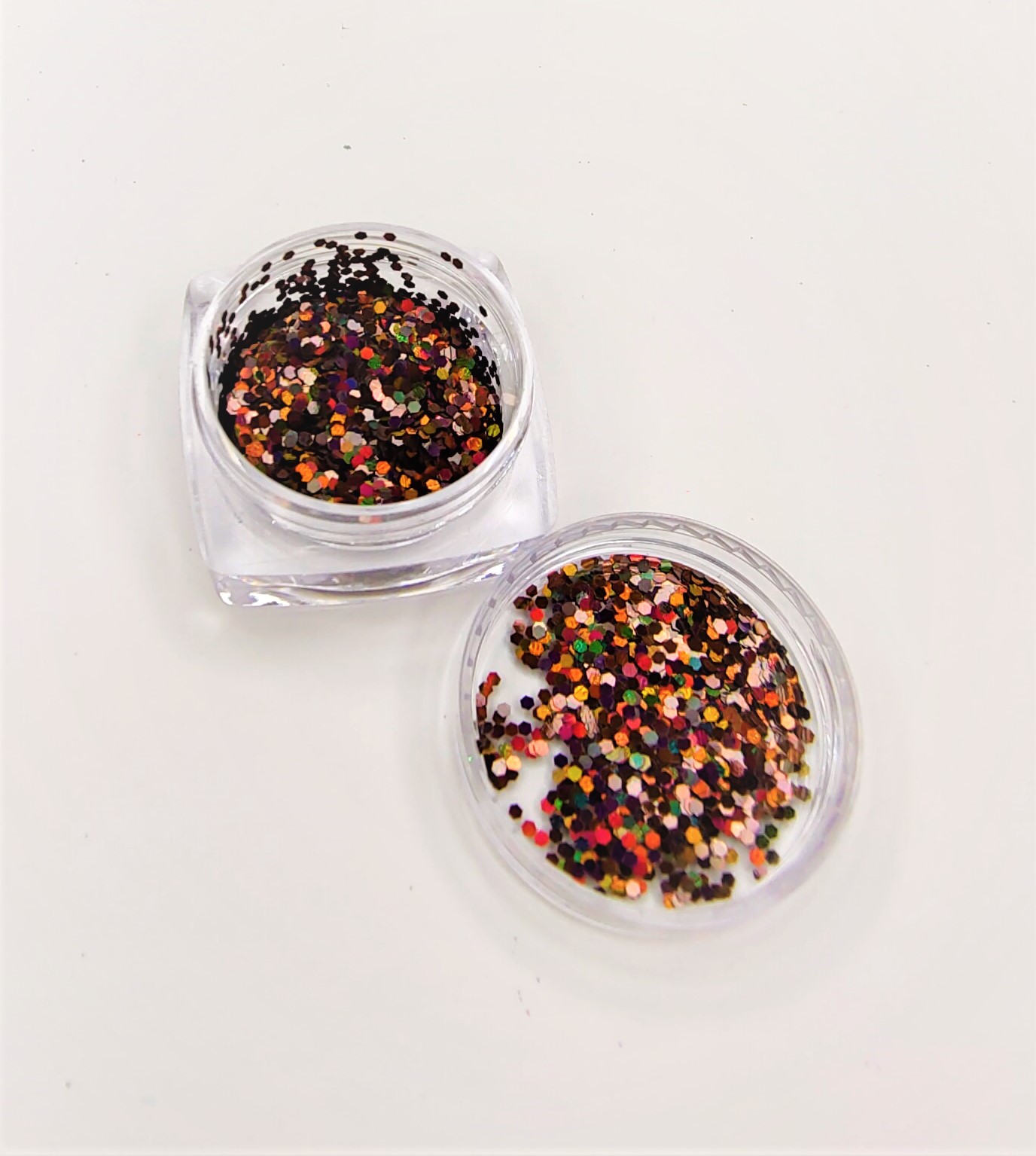 Glitter&#x20;M&#x00E9;dio