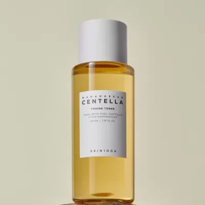 SKIN1004&#x20;Madagascar&#x20;Centella&#x20;Toning&#x20;Toner&#x20;210ml