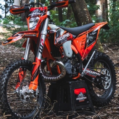 KITS GRÁFICOS MX/ENDURO