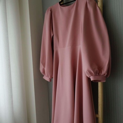 Vestido Angel saia fluída rosa claro