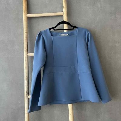 Túnica Tova em azul pastel