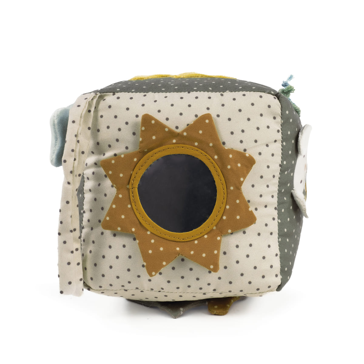 Cubo de tecido macio para bebé com padrão de bolinhas e detalhe circular em forma de flor