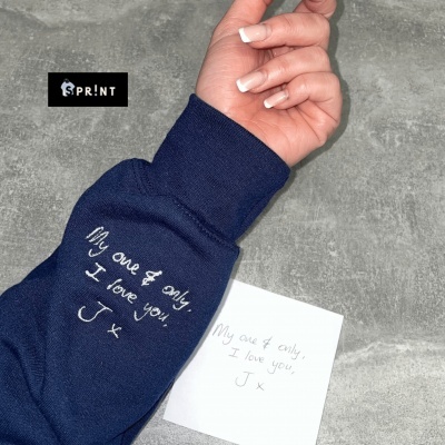 SWEATS com texto