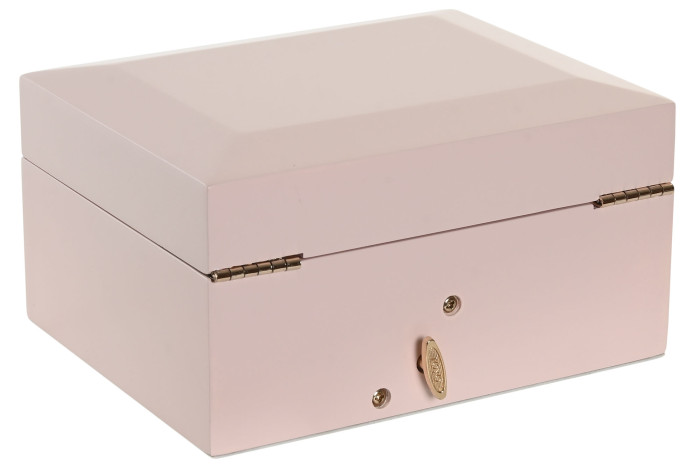 Caixa quadrada rosa claro com fecho dourado