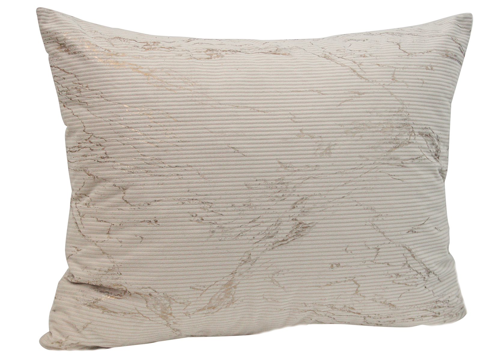 Almofada retangular bege com padrão marmoreado e textura riscada.