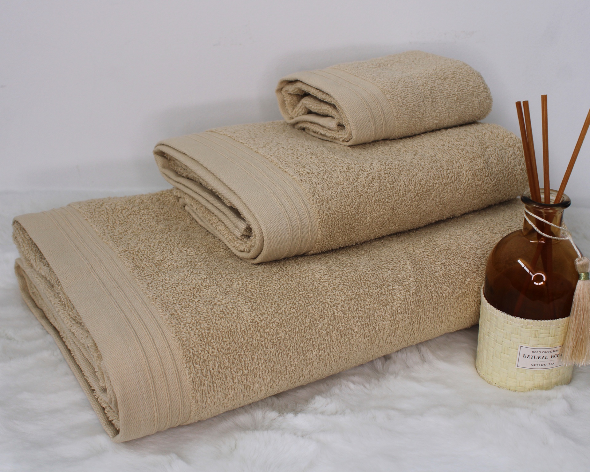 Jogo de banho liso 3 peças Bege