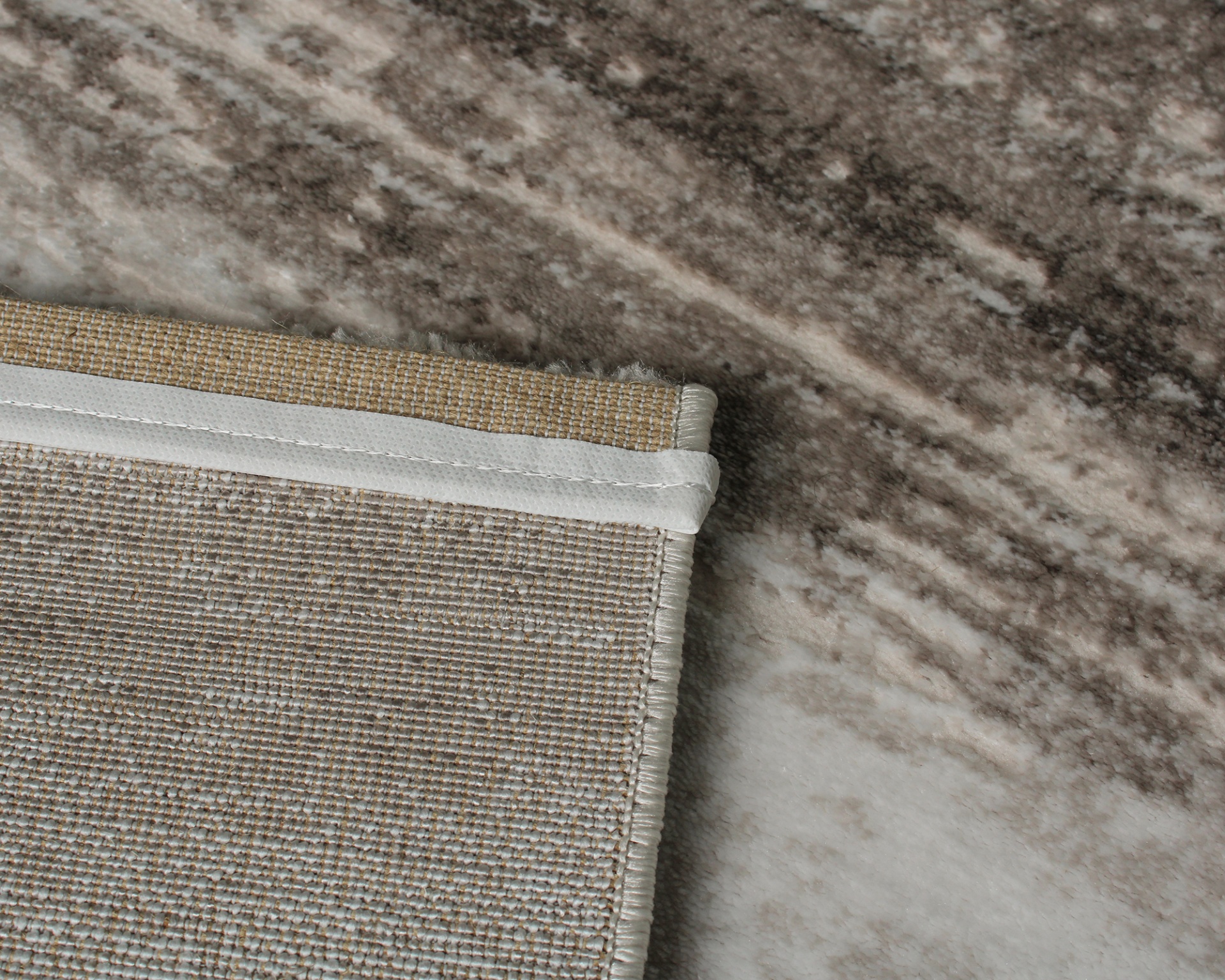 Tapete Glória Brown