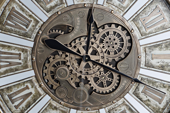 Relógio de parede Ferro