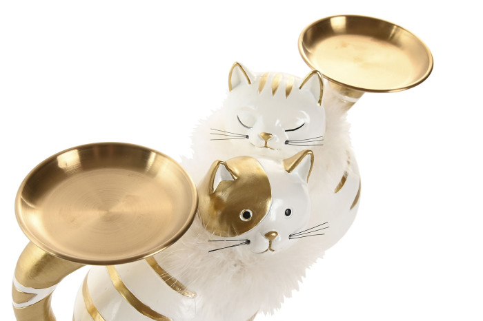 Suportes para velas em forma de gatos brancos com detalhes dourados e pratos metálicos dourados