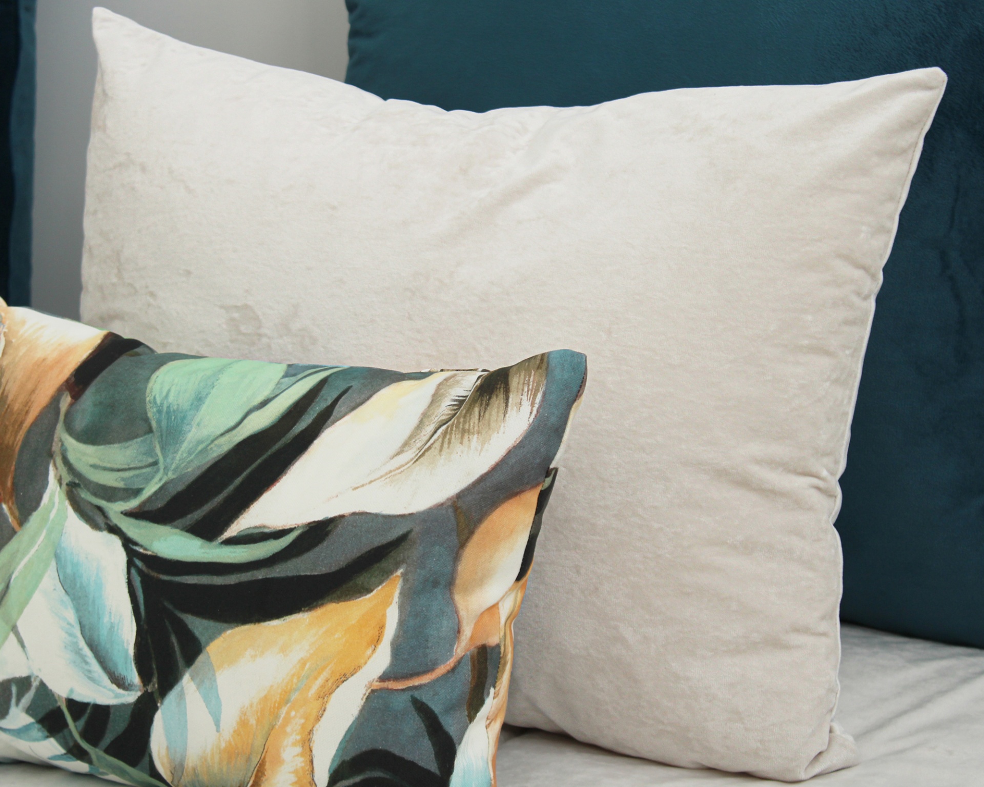 Tapa pés CNapoles_Virgo Azul