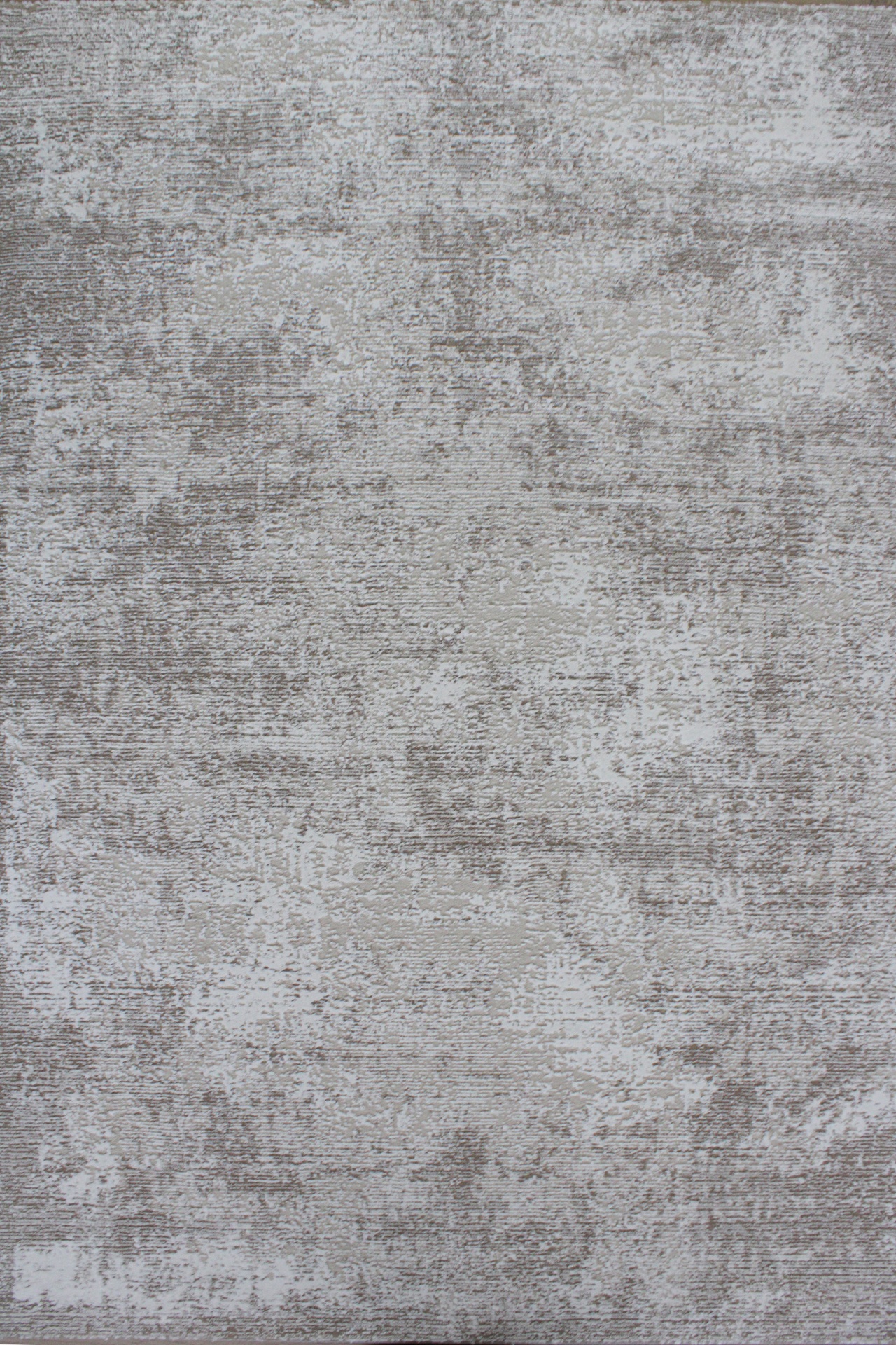 Tapete cinza claro e bege com padrão abstrato