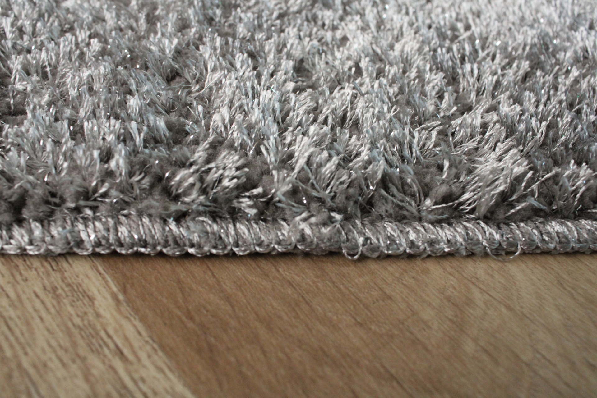 Tapete Glow com Brilho Silver