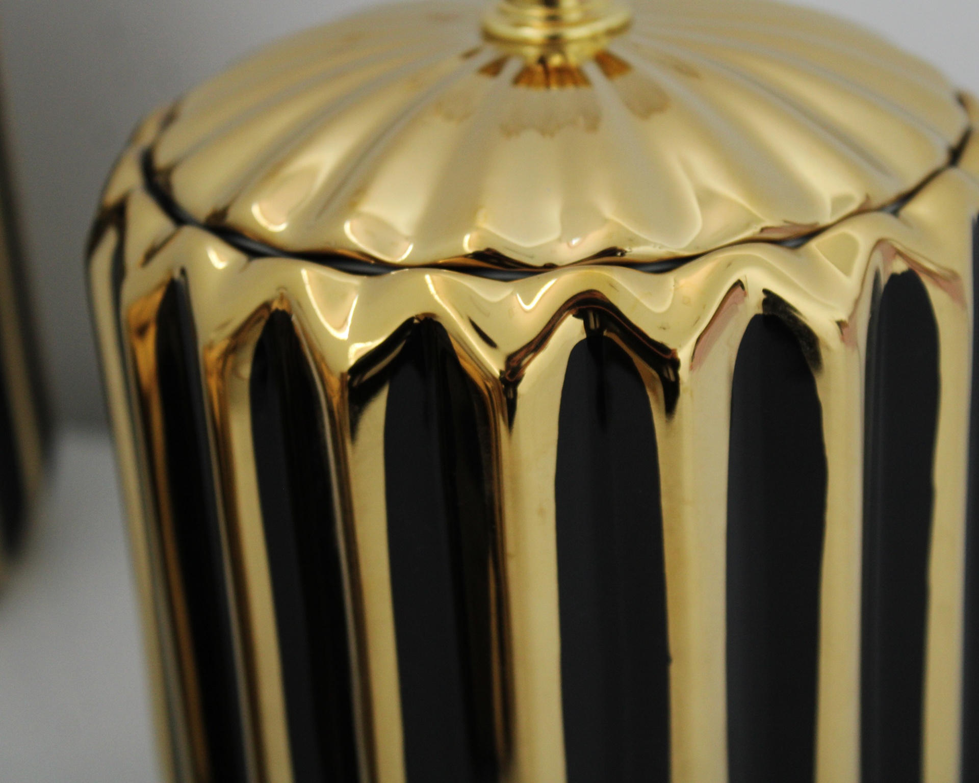 Potes Decorativos preto detalhe "cristal"