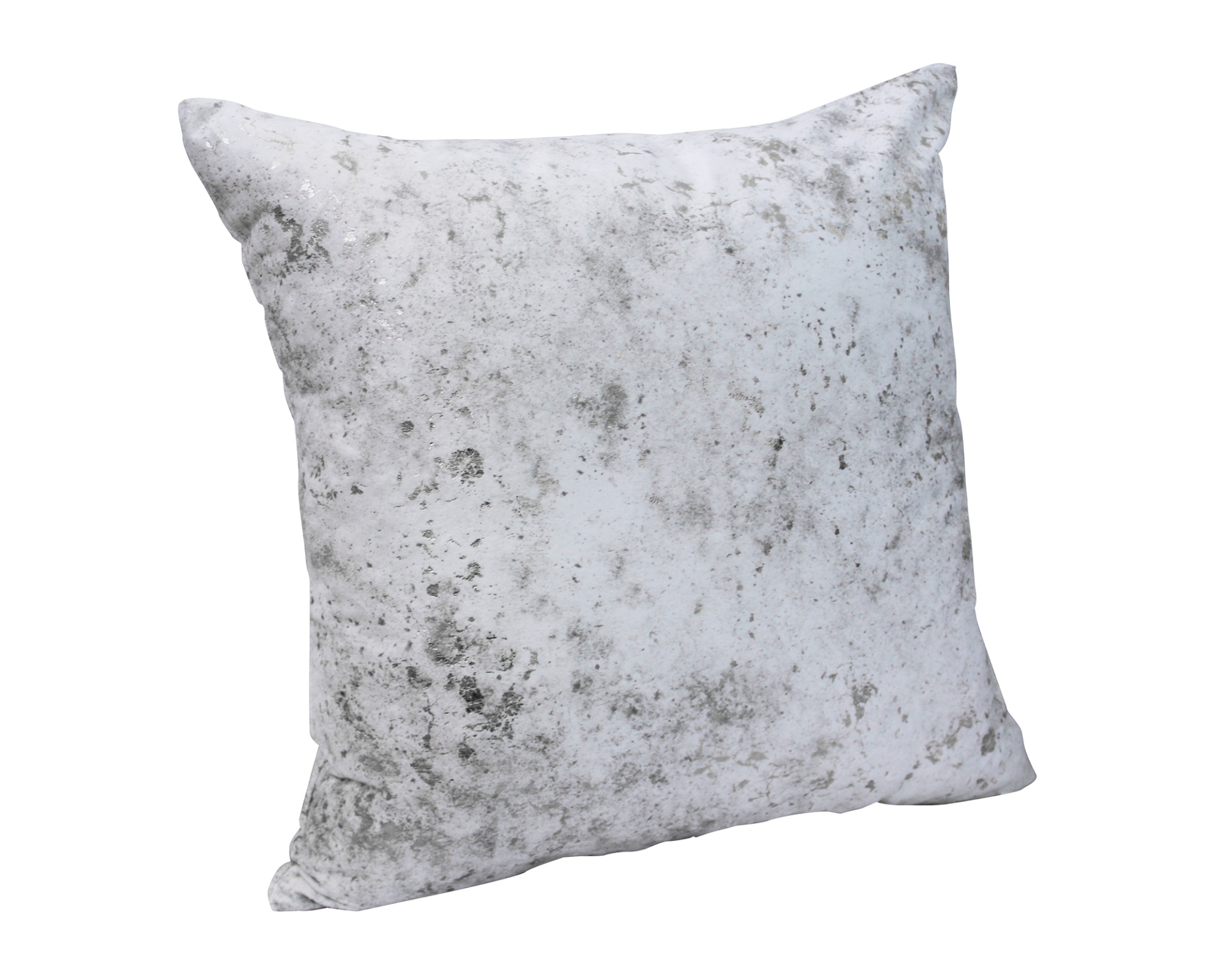 Travesseiro quadrado cinza com manchas escuras.