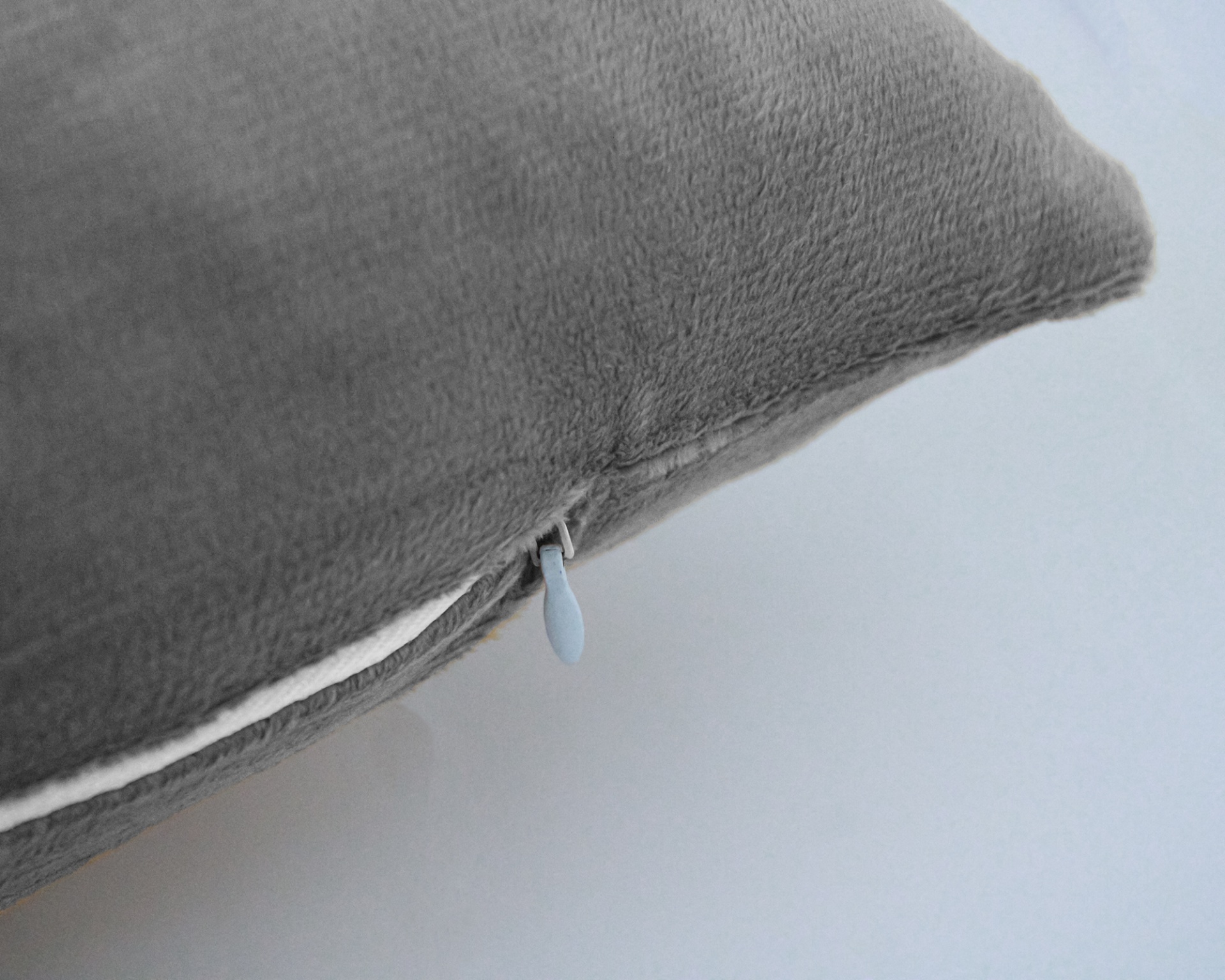 Almofada Cairo Veludo Grey