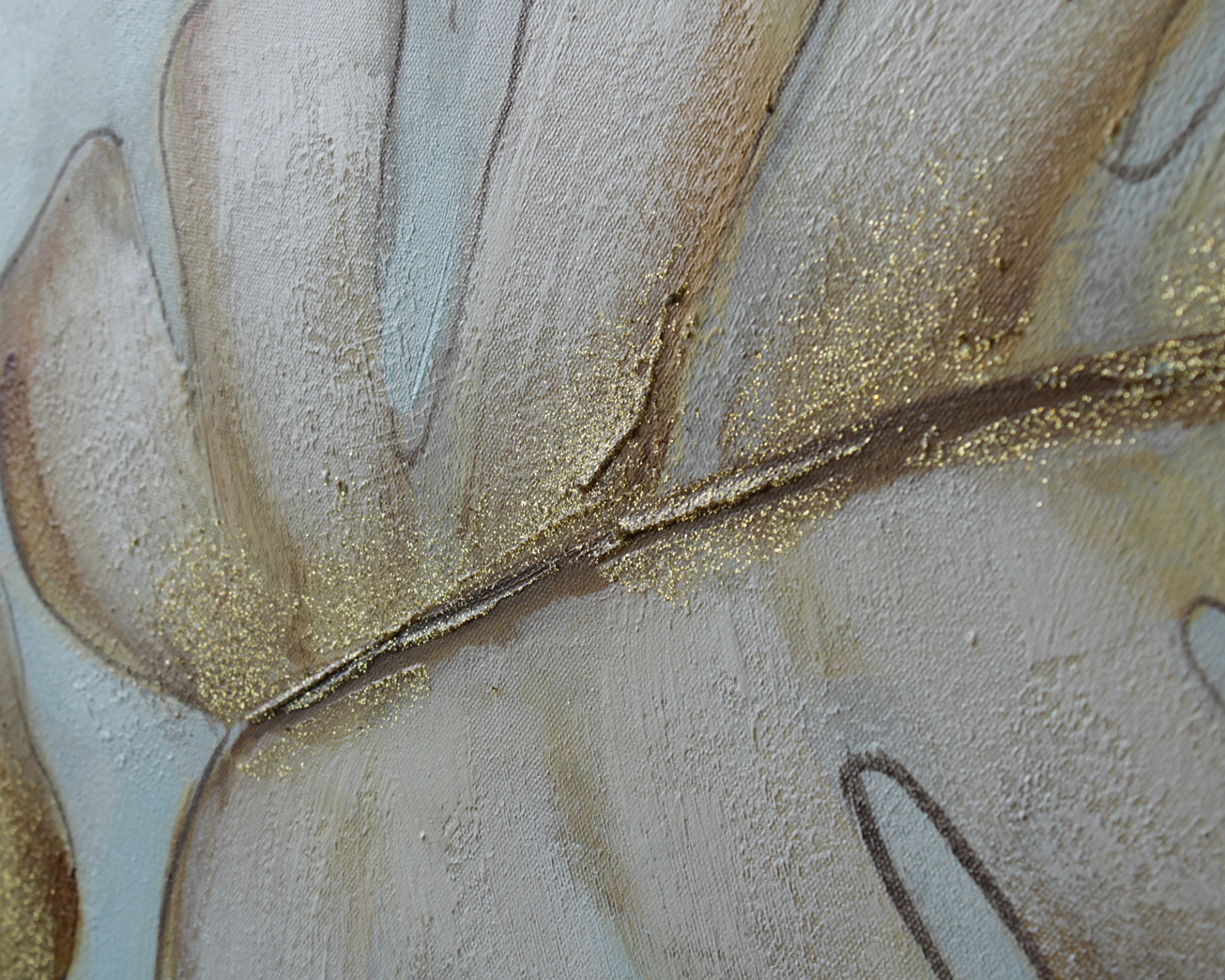 Tela azul com folhas tropicais