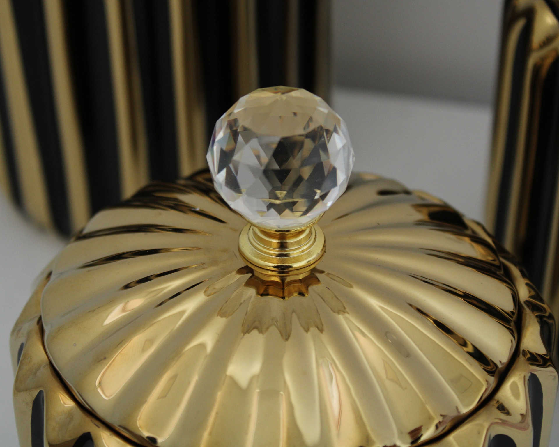 Potes Decorativos preto detalhe "cristal"