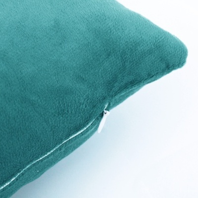 Almofada verde em tecido macio com fecho de correr branco