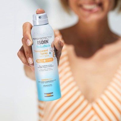 ISDIN - Fotoprotector Pediatrics Transparent Wet Skin SPF50+ 250ml
