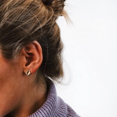 Brincos em Aço - Little Gold Shell