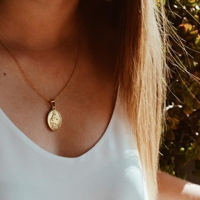 Colar em aço - Mary