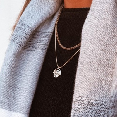 Colares em aço  - Gabrielle