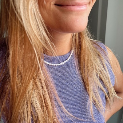 Colar em aço  - pedras de água doce