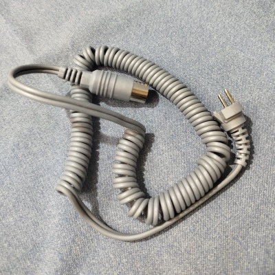 Cabo espiral conetor de 3 pinos com 6 mm