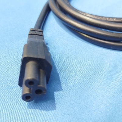 Cabo de alimentação CEE 7/7 IEC C5