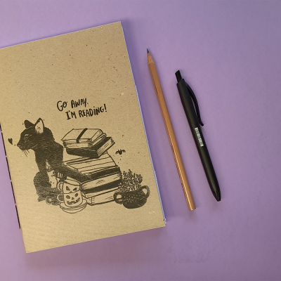 Go Away, I'm Reading - Caderno A5