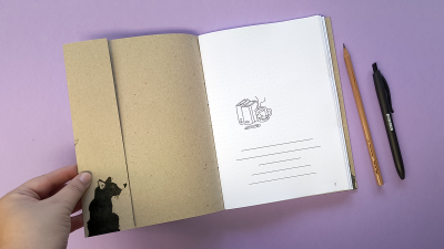 Go Away, I'm Reading - Bullet Journal com capa em Kraft