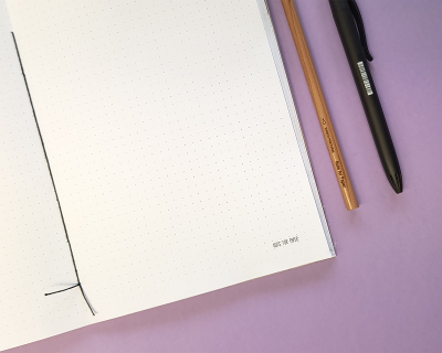 Go Away, I'm Reading - Caderno A5