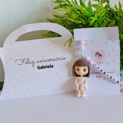 Colar menina personalizado