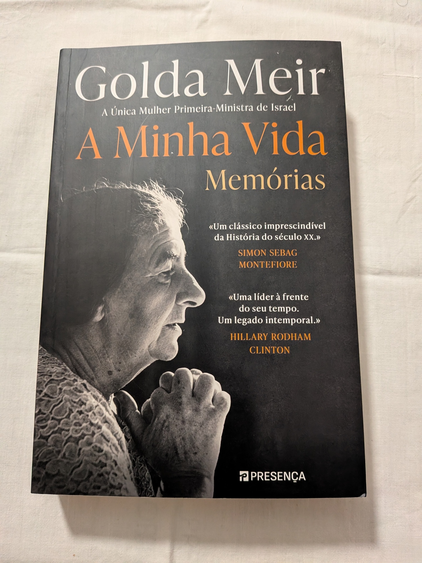 Golda Meir - A Minha Vida - Memórias (A única mulher Primeira-Ministra de Israel) Capa de livro 'A Minha Vida' de Golda Meir com fotografia em preto e branco e texto em laranja e branco
