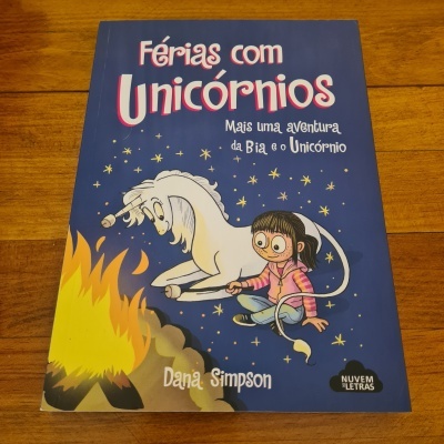 Dana Simpson -  Bia e o Unicórnio - Férias com Unicórnios N.º 11