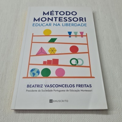 Beatriz Vasconcelos Freitas - Método Montessori (Defeito folhas dobradas)