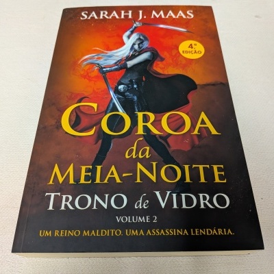 Sarah J. Maas - Coroa da Meia-Noite (Trono de Vidro - Livro 2) (Defeito na capa)
