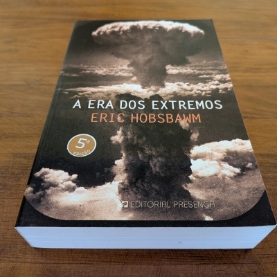 Eric Hobsbawm - A Era dos Extremos A História do Século XX (1914-1991)