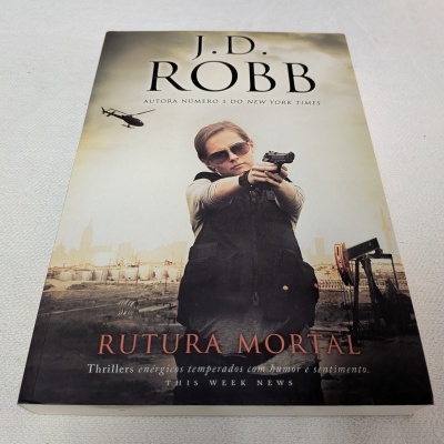 J. D. Robb - Rutura Mortal