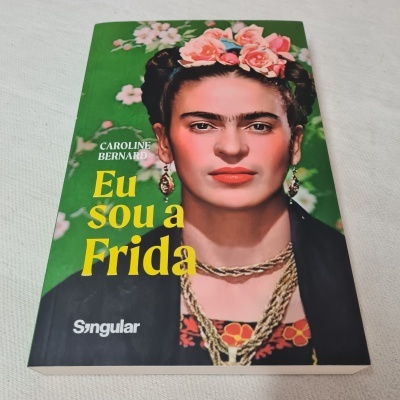 Caroline Bernard - Eu sou a Frida